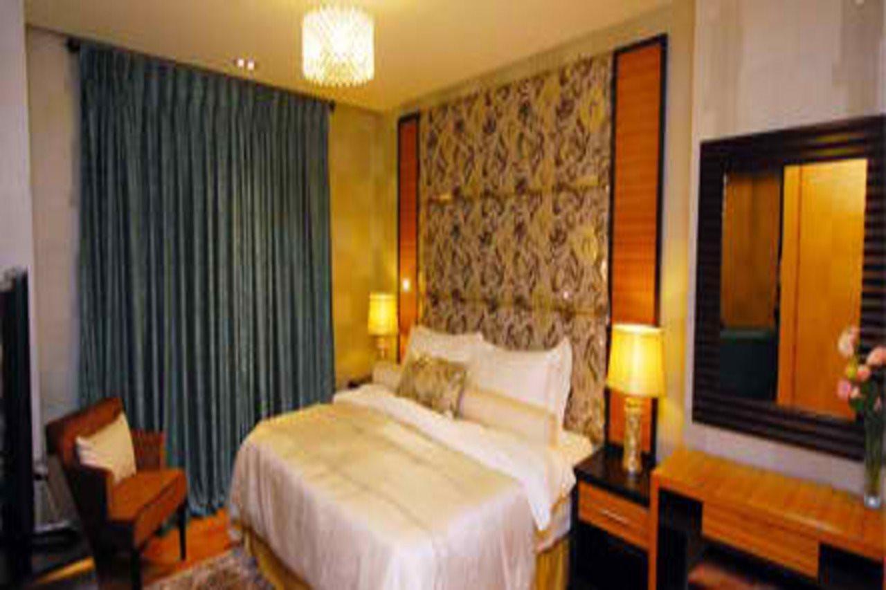The Royal Mandaya Hotel Davao Luaran gambar
