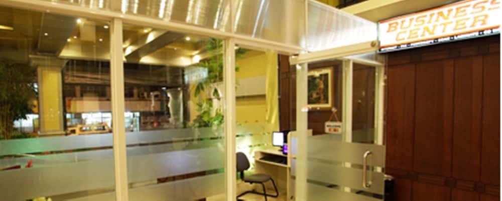 The Royal Mandaya Hotel Davao Luaran gambar